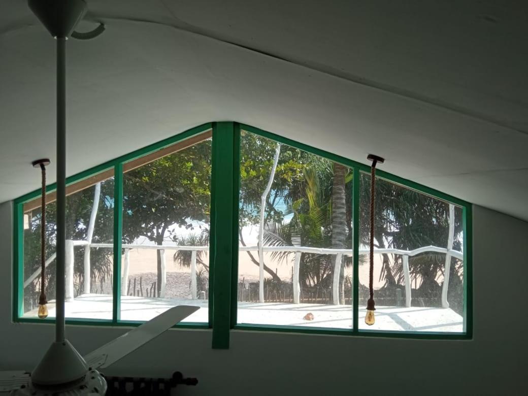 דיקוולה Beach House Kalukatiya - Family Villa, Seaview Room, Garden Room מראה חיצוני תמונה
