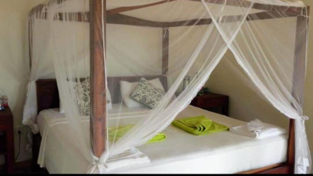 דיקוולה Beach House Kalukatiya - Family Villa, Seaview Room, Garden Room מראה חיצוני תמונה